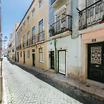 Rent4Rest Bairro Alto Charming 1Bd Apartment