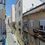 Rent4Rest Bairro Alto Charming 1Bd Apartment